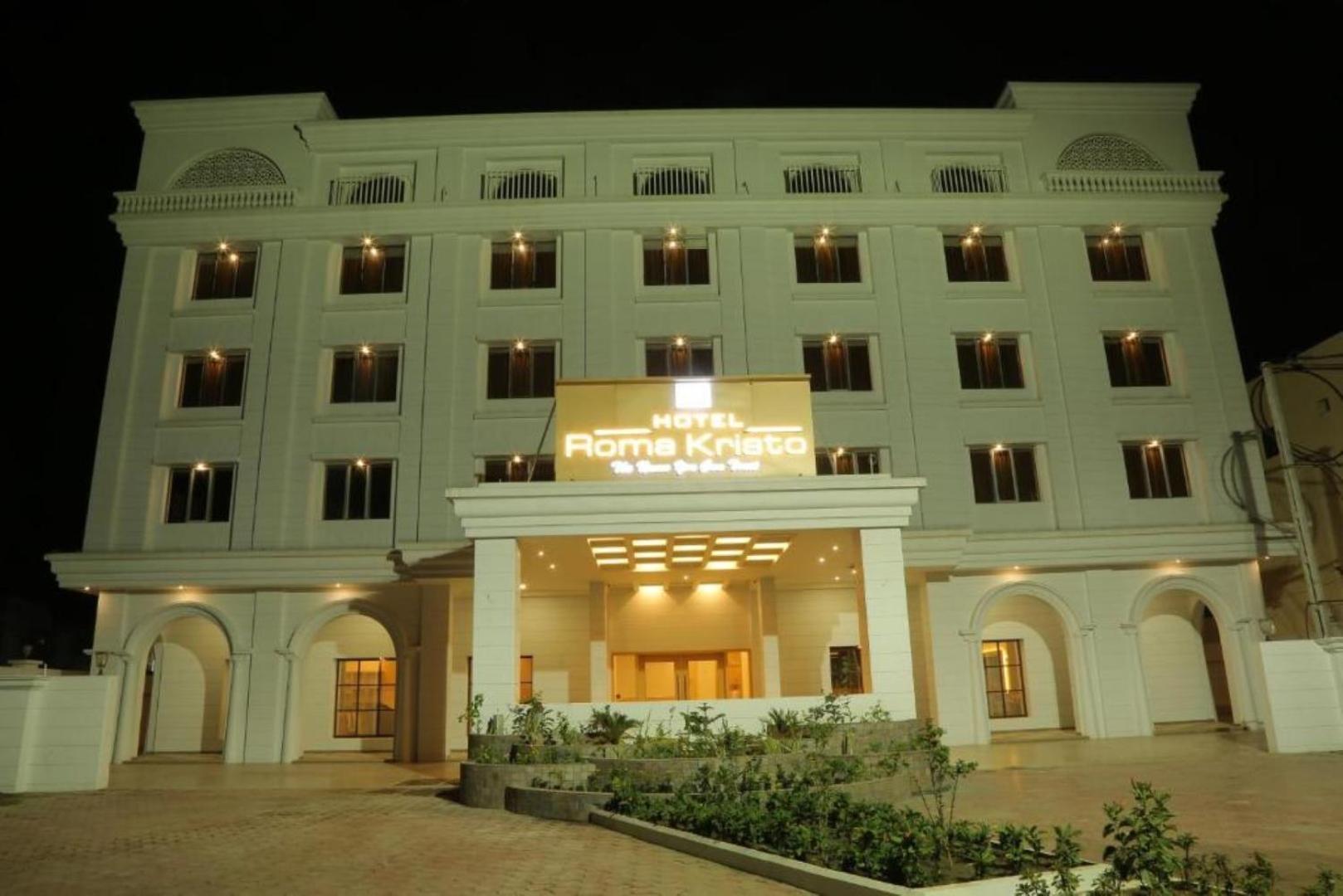 Dwārka Hotel Roma Kristo מראה חיצוני תמונה