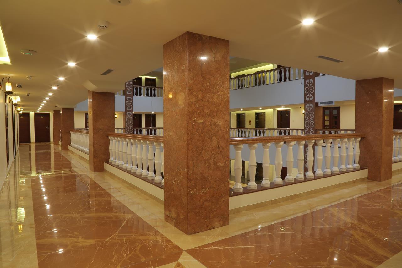 Dwārka Hotel Roma Kristo מראה חיצוני תמונה