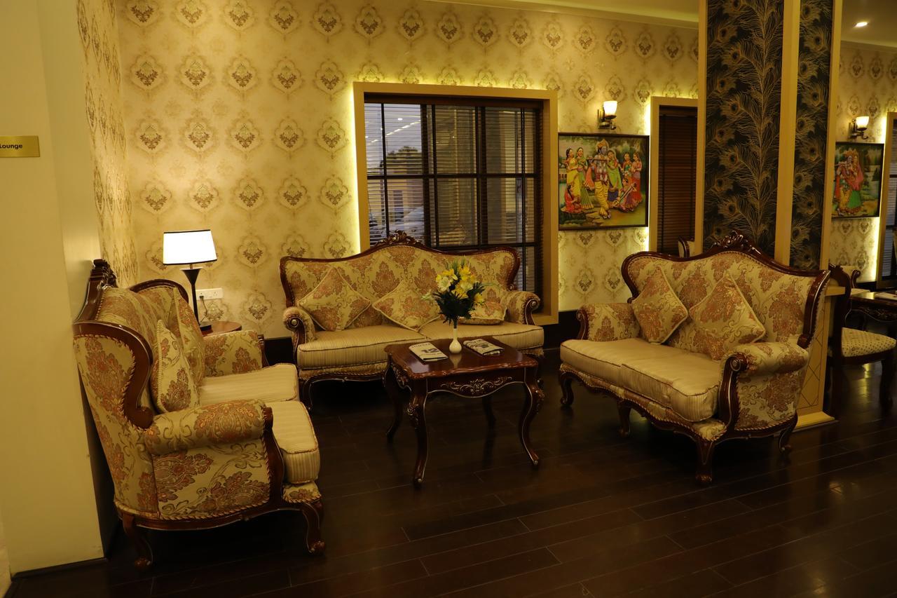 Dwārka Hotel Roma Kristo מראה חיצוני תמונה